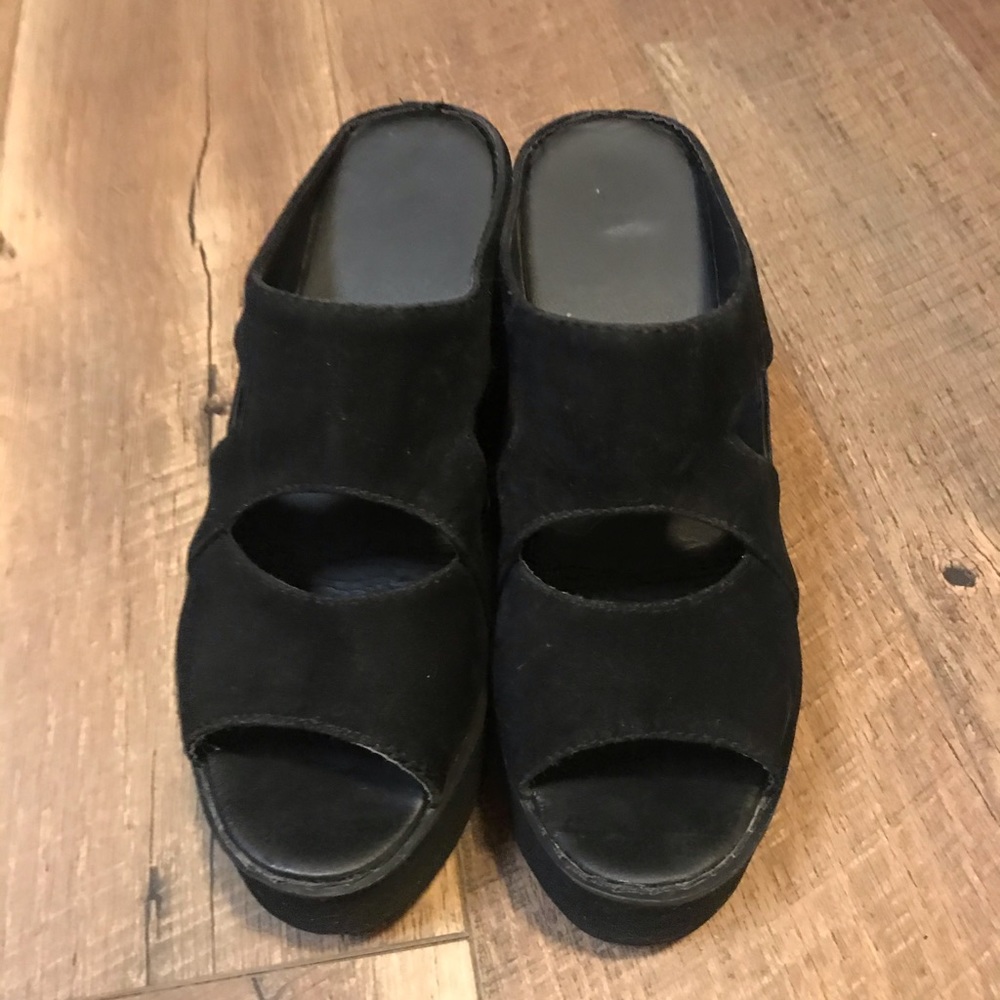 Leather Platform Sandals